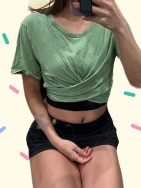 Aerie XS Green Wrap Tie Top